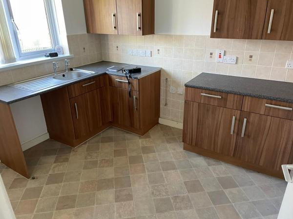 1 bedroom bungalow In Shotton Colliery Wants 1 bedroom flat In Beaconsfield