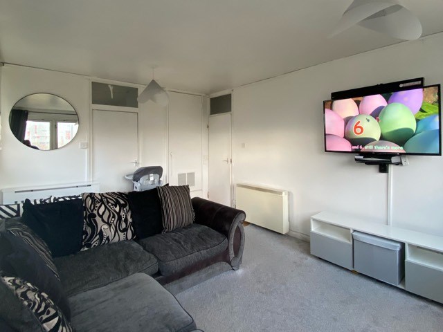 1 bedroom flat In Holloway Wants 2 bedroom house In Islington